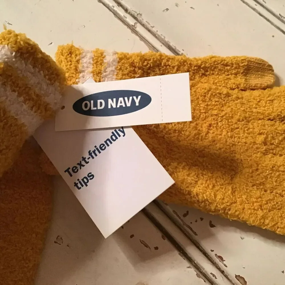 New Old Navy text friendly gloves